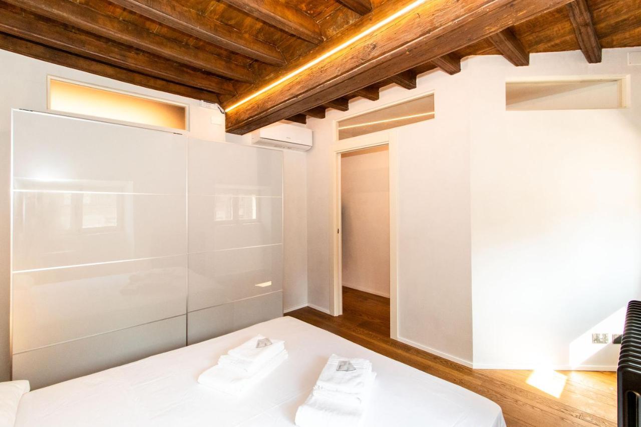Stylish Quardilatero Romano Central Flat Turin Extérieur photo