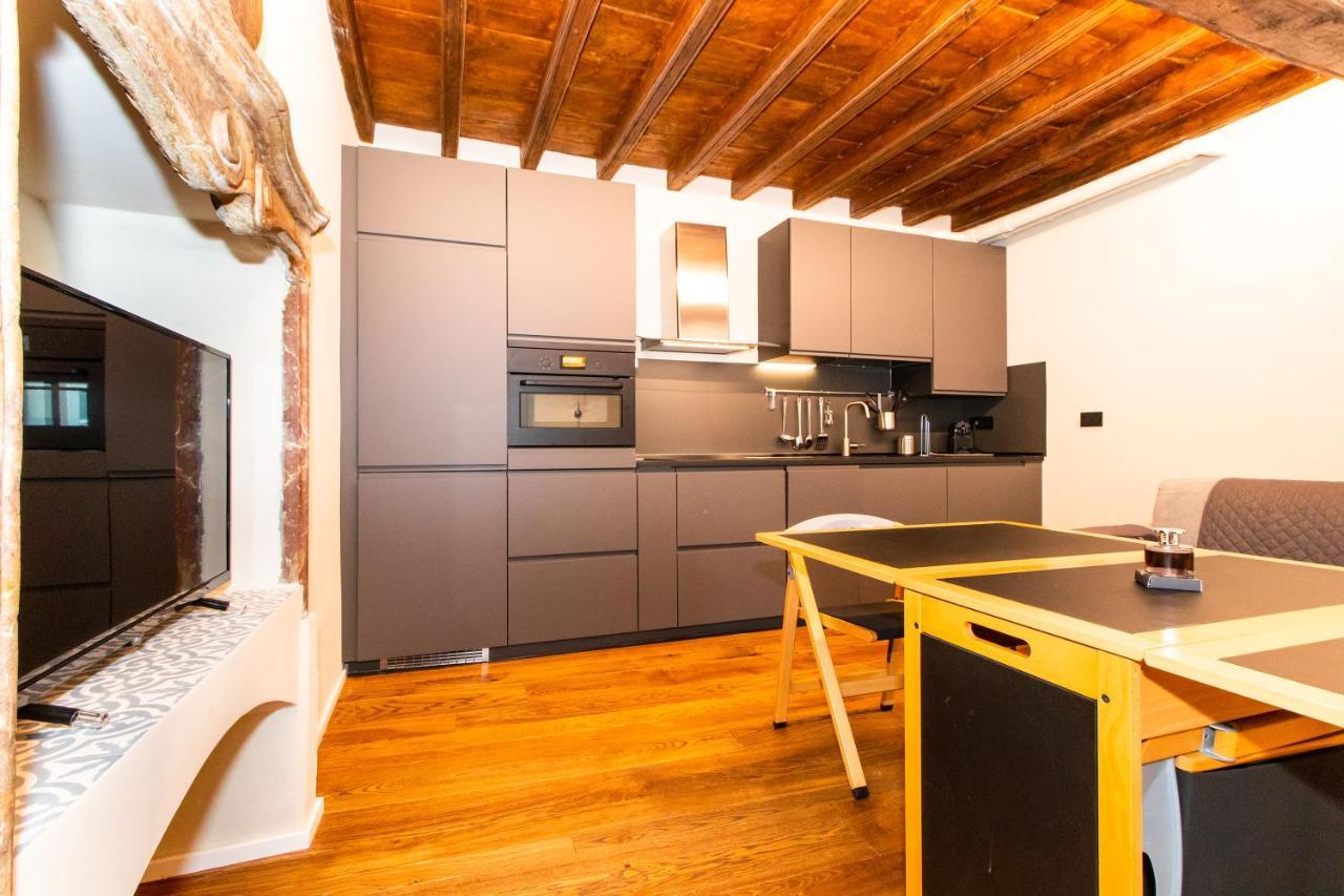 Stylish Quardilatero Romano Central Flat Turin Extérieur photo